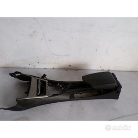 Console centrale BMW Serie 1 E81 E87 2010 cod 5116