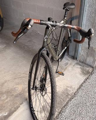 Cannondale CAADX Ultegra - Taglia 54 - Gravel