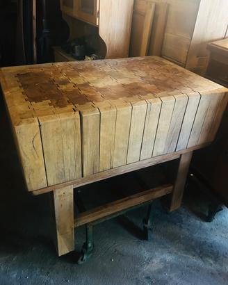 Ceppo da macellaio in legno massiccio