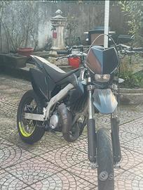 HM 80