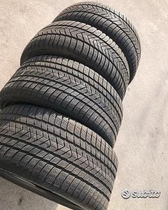 4 gomme invernali usate 315 35 20 e 275 40 20