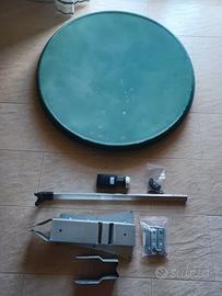 Antenna parabolica 120 cm e illuminatore SCR