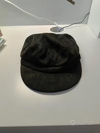 cappello per ragazza con visiera 