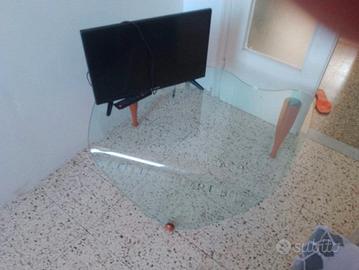 Tavolino in vetro
