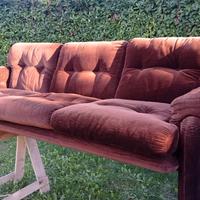 Divano velluto Coronado Afro e Tobia scarpa B&B