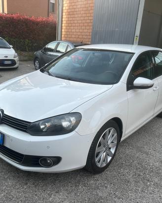 Volkswagen Golf 1.6 TDI DPF 5p. Highline