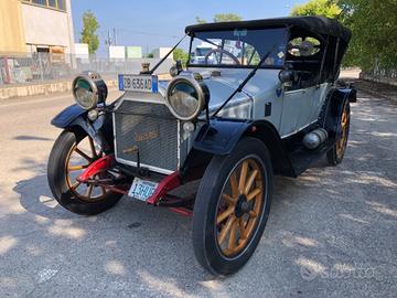 Altro HUPMOBILE MDEL 32
