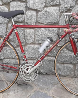 Bicicletta da corsa vintage rossa misura 58