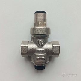 Riduttore pressione femm/femm da 1/2", in ottone