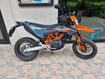 Moto ktm 690 smc r anno 2021 km 16100