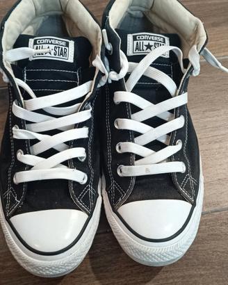 Converse Chuck Taylor All Star Street Mid
