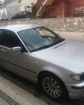 bmw 320 anno 2004
