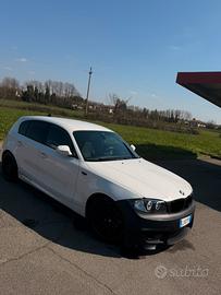 Bmw e87 2011