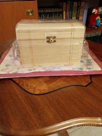 Cofanetto in legno per decupage ancora sigillato