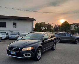 Volvo XC 70 XC70 D5 185CV AWD Summum
