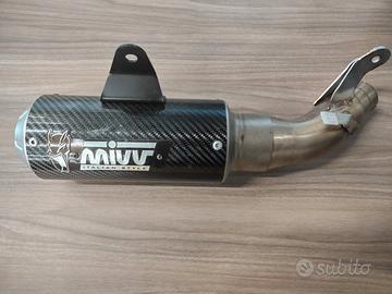 Terminale carbon Mivv per GSX 1000 S E5