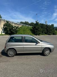 Lancia y 1.2 8v 60cv PERDE ACQUA!