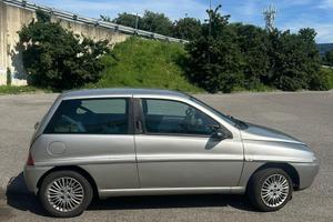 Lancia y 1.2 8v 60cv LS LEGGI BENE!!