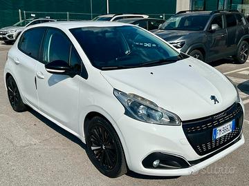 Peugeot 208 PureTech 82 cv 5 porte - 2018