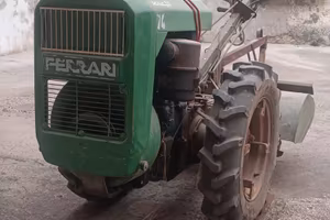 Motocoltivatore e aratro 