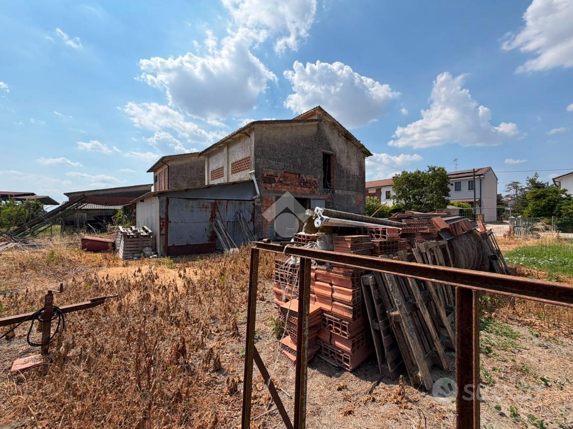 TER. AGRICOLO A ROVIGO - Vista 2