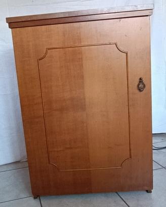 Macchina per cucire NECCHI