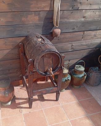 pentolame in rame botte in legno 