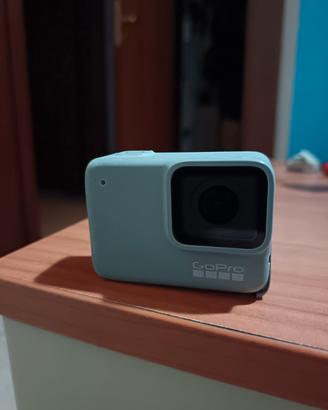 Go-pro 7 white 