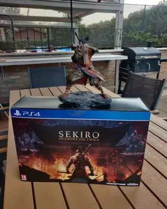 SEKIRO SHADOWS DIE TWICE COLLECTOR'S EDITION PS4