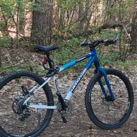Bici cannondale MTB