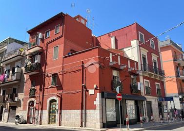 MONOLOCALE A BARLETTA