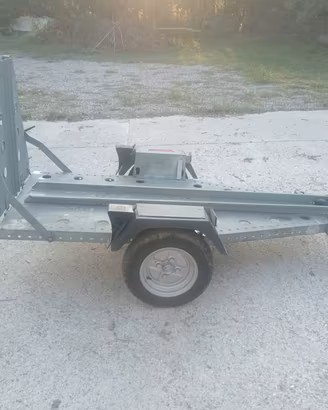 Carrello cresci porta moto