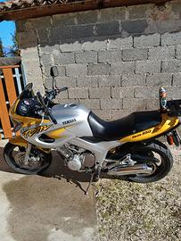 Yamaha TDM 850
