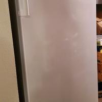 Congelatore verticale 5 cassetti Comfee 160L
