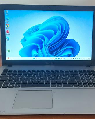Notebook Asus Gaming / Grafica i7 12GB RAM GTX 950