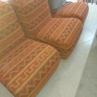 Poltrone con rivestimento etnico