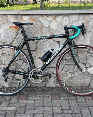 Bianchi 928 Full Carbon Campagnolo Record 10v TG56