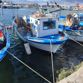 Barca a motore con licenza m.7.5 tutta rifatta a