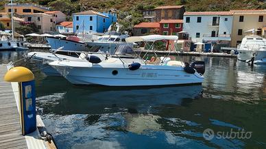 Sessa Key Largo 26 (2008) + 250hp Suzuki (2020)