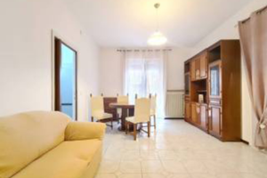 Pavia - trilocale per studenti