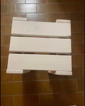 Sgabello/tavolino in pallet massiccio