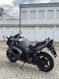 Triumph sprint st 1050