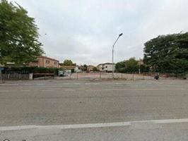 Terreno in Padova, Via Da Bassano 69