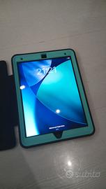 ipad 9gen con penna , doppia cover e 2 pellicole