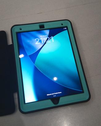 ipad 9gen con penna , doppia cover e 2 pellicole