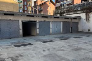 Box auto indipendente a Barriera di Milano
