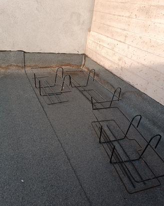 Portavasi da balcone 