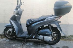 Moto Scooter Honda HS 150i 