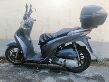 Moto Scooter Honda HS 150i 