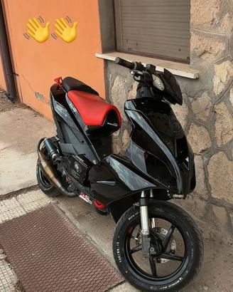 Aprilia sr factory